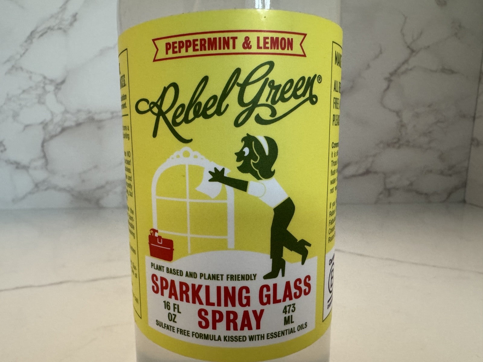 Rebel Greens Sparkling Glass Spray 16 oz ,Peppermint & Lemon, Vegan,  SEALED