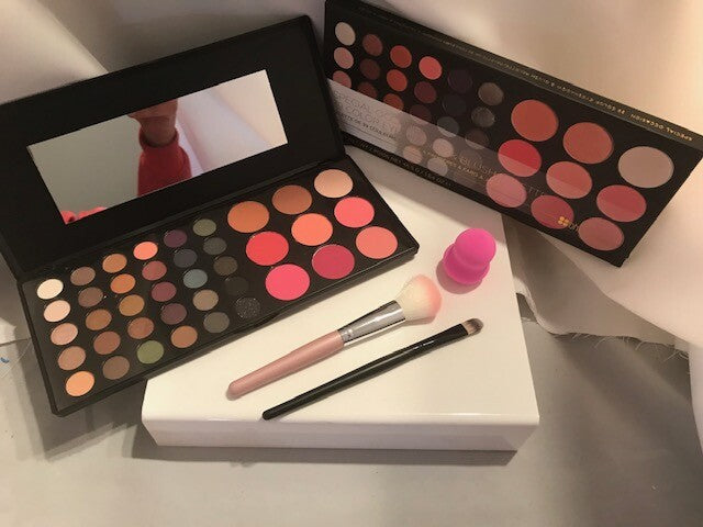 BH Cosmetics 39 Color SPECIAL OCCASION Blush & Eyeshadow+ 2 Brush+Beauty Sponge