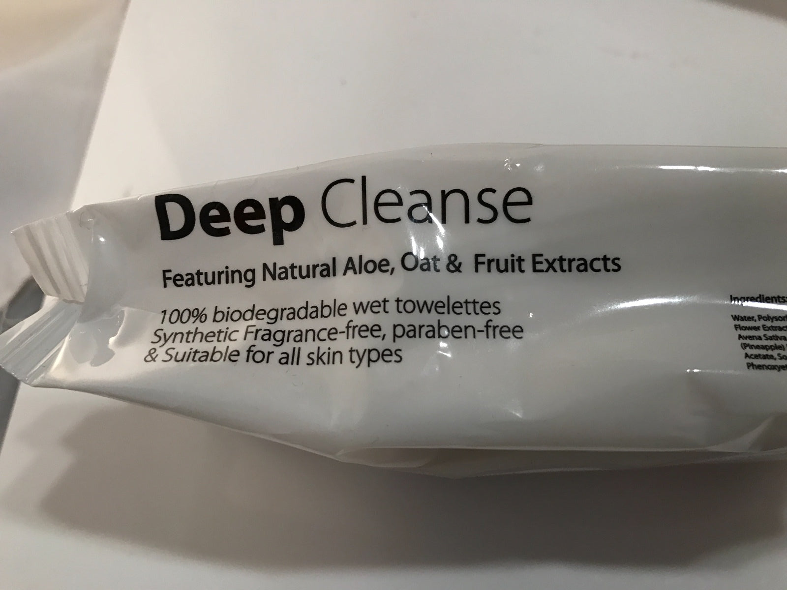 New Luminess Air Face Cleanser/Makeup Remover Oil-Free Wipes, Free Ship