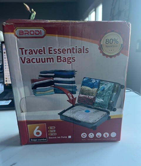 Brodi Travel Essentials Vacuum Bags - Space Saver Combo Pack 6 Bags w/Pump NEW