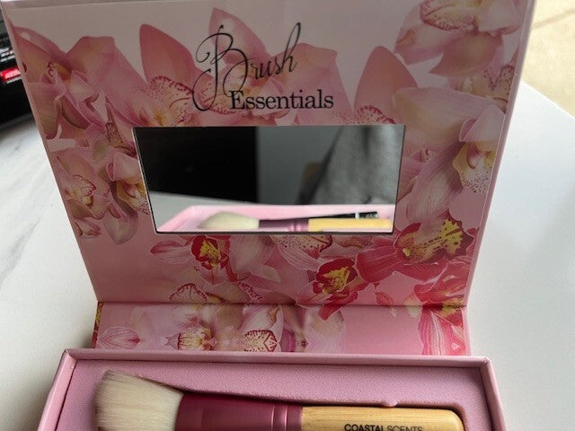 Coastal Scents 5pc Brush Essentials Face, Blush and Eyeshadow