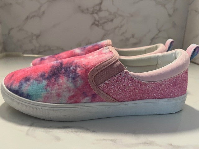 SO Youth Girl's Artic Slip on Comfort Walking Shoes Pastel/Tie Dye Sz 5, NWT