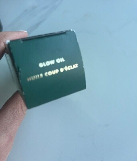 Milani Green Goddess Glow Oil Calms w/Sativa seed oil 1oz/30ml, Plant Base, NIB