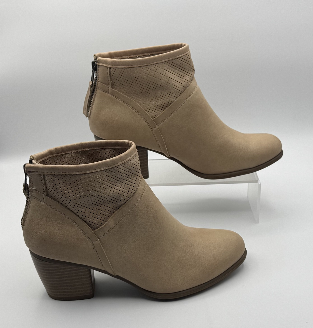 White Mountain Women's Leather Side Zip Ankle Heel Bootie Sz 9 1/2 Tan,Pre-owned