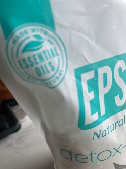 Epsoak Naturals Collection Epsom Salt 3 Lbs Detox + Cleanse Bath Salts, 9/28 New