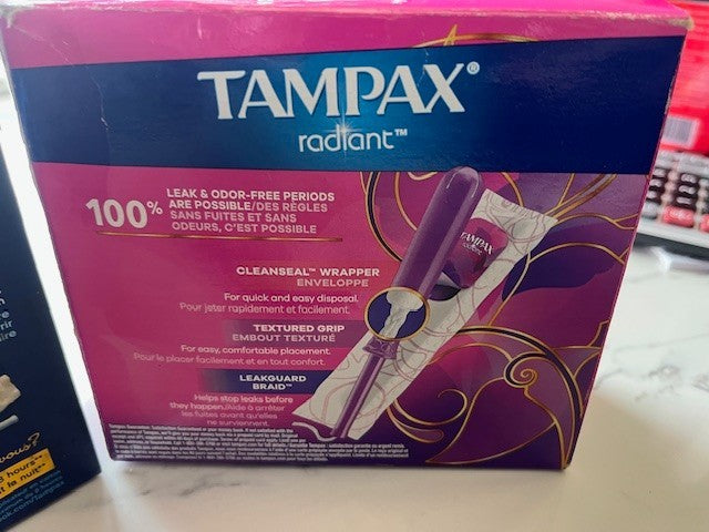 Tampax Pearl Regular Absorbency Tampons Unscented 62 CT, 2 bx RADIANT, 13 LINERS