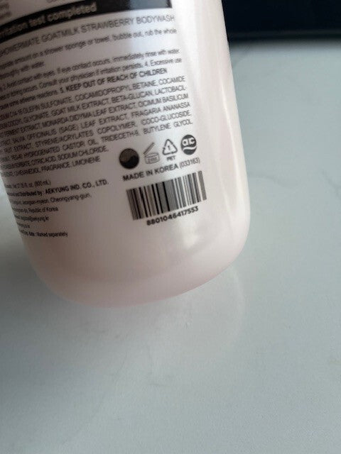 Shower Mate Goat Milk Body Wash Soothing w/Strawberry Herb-Pure Complex 27.05 oz