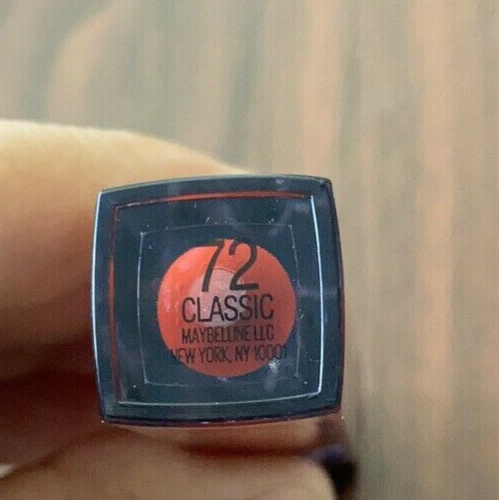 TWO Maybelline New York Vivid Hot Lacquer Color Classic 72 Sensational Lip Gloss