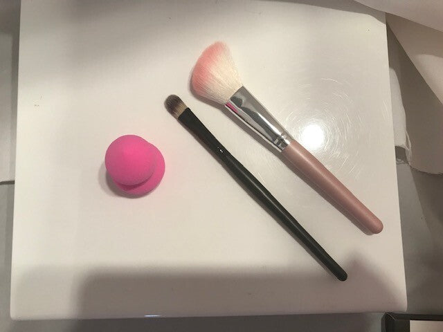 BH Cosmetics 39 Color SPECIAL OCCASION Blush & Eyeshadow+ 2 Brush+Beauty Sponge