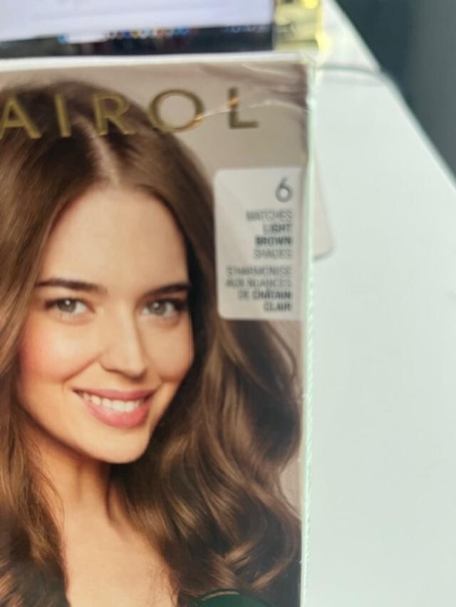 Clairol Nice n Easy root touch up, 6 light brown shades by Natural Instincts NIB
