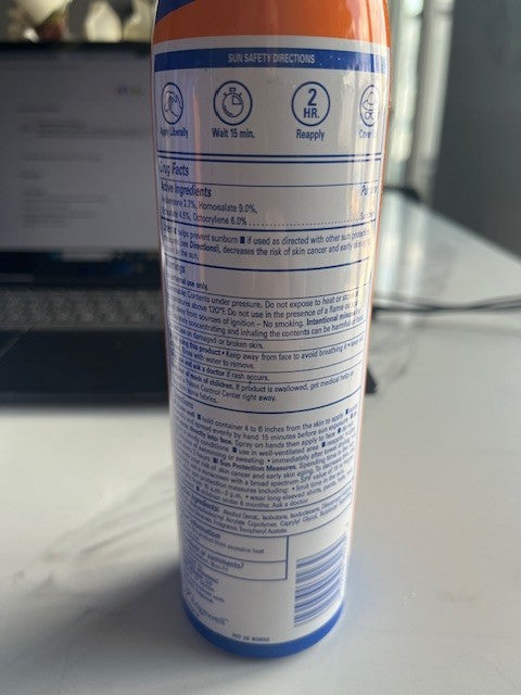 Banana Boat Ultra Sport Clear Sunscreen Spray SPF50 9.5 oz 55% more Water Resist