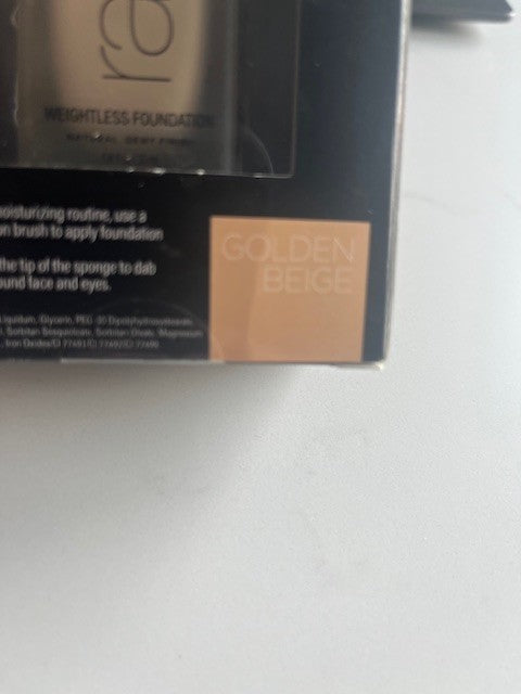 Ellen Tracy Radiant Weightless Foundation "Golden Beige" 1.8 oz Natural DEWY NIB