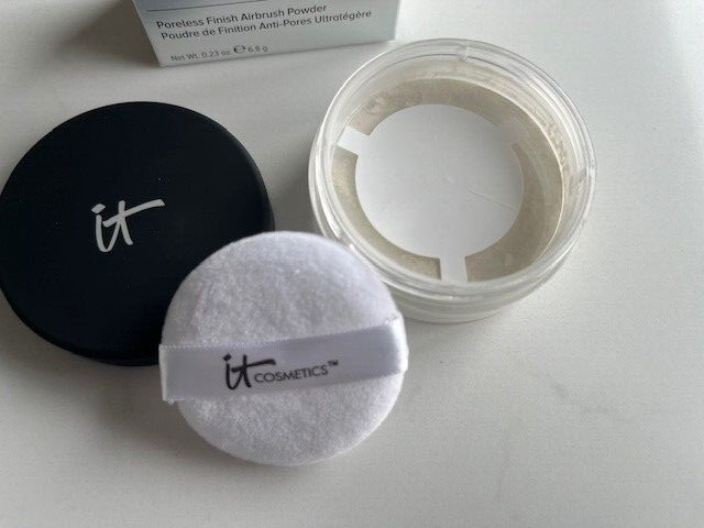IT Cosmetics Bye Bye Pores Poreless Finish Airbrush Powder Loose 6.8g New in Box