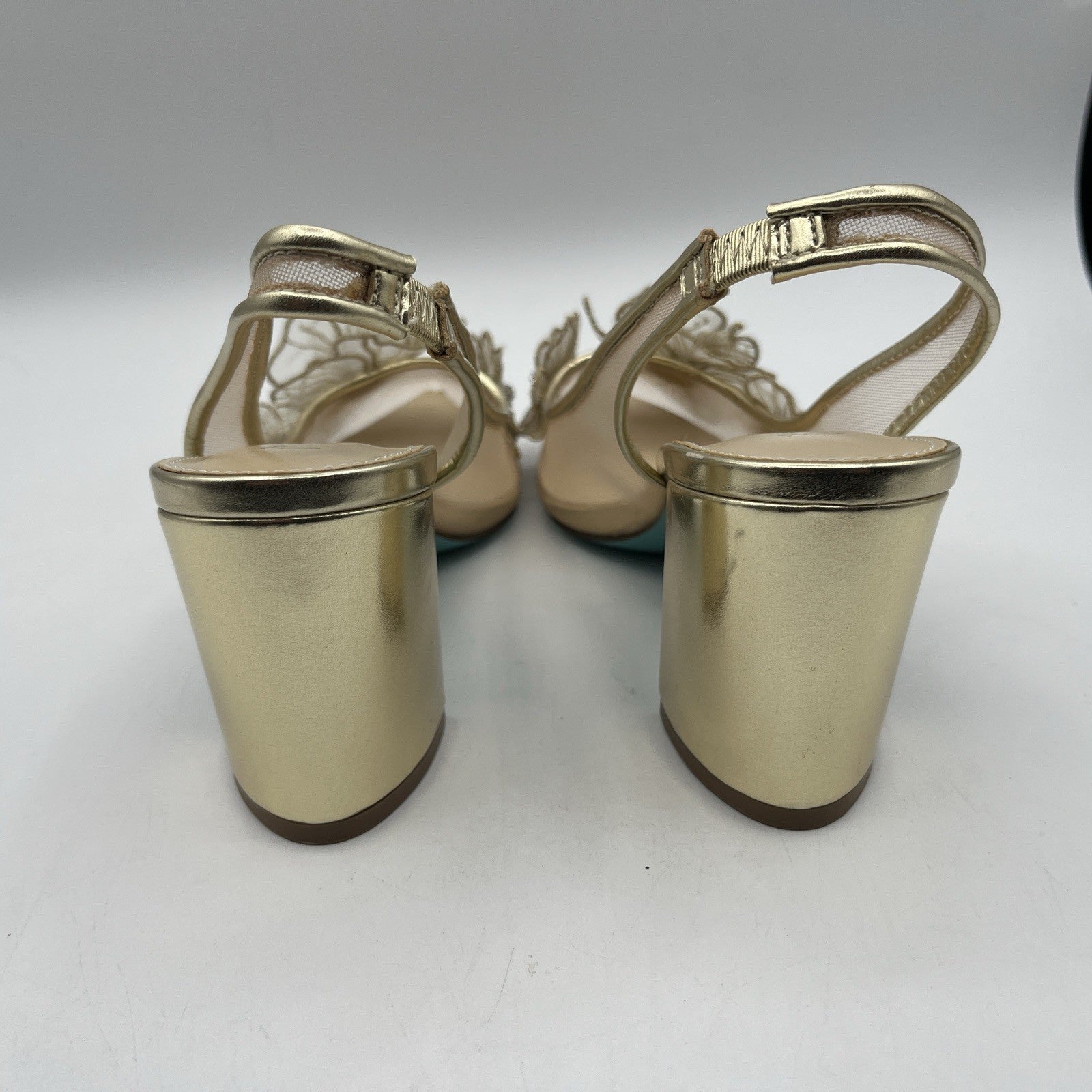 Betsey Johnson Women's Petra Flower Pump Sz 5 Slingback Pointed Toe Gold Sandal