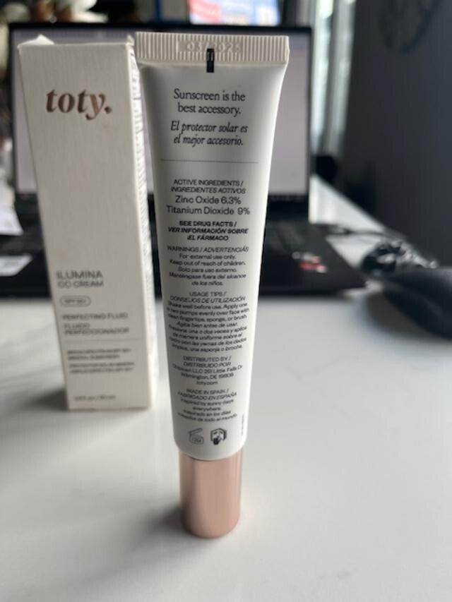 TOTY Ilumina CC Cream SPF 50+ 100% Mineral Color Correcting Cream 5W TOTY Warm