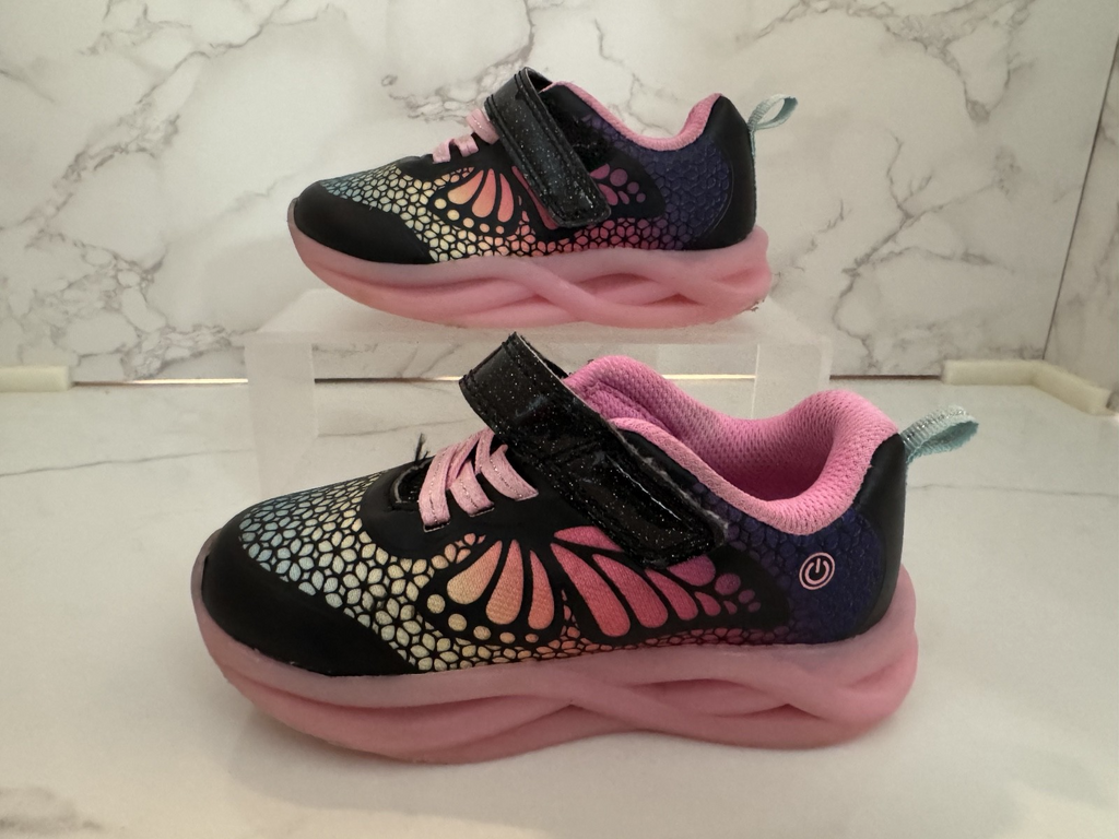 Athletic Works Toddler Girl Butterfly Light Up Sneakers Size 9, Working Lights.