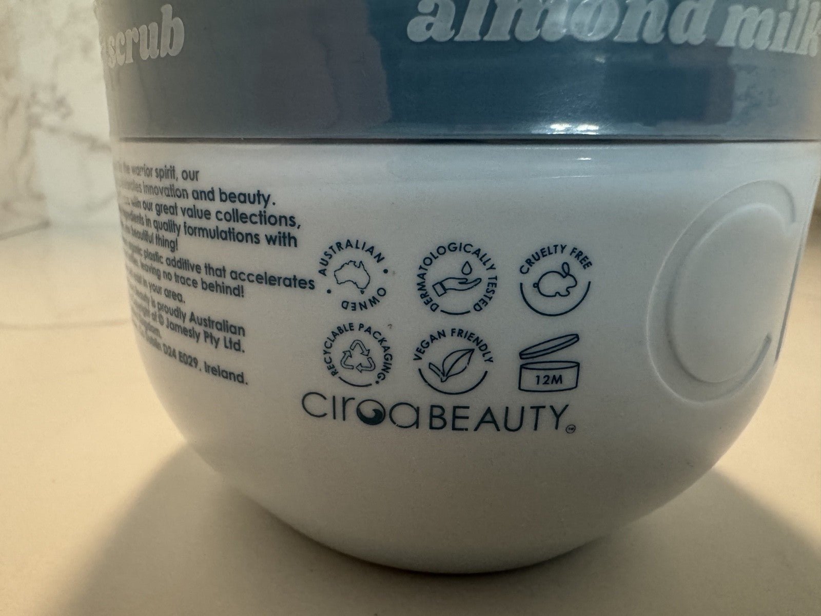 Ciroa Almond milk & Hyaluronic Acid Hydrate Body Scrub 21.1 OZ, Australian Owned