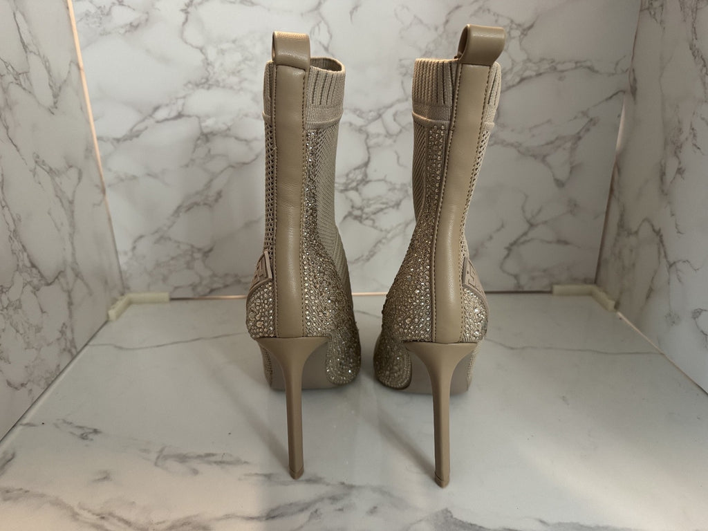 Steve Madden Maxwelle Beige Knit Sock Boot Heels Size 9M Rhinestone Heel New