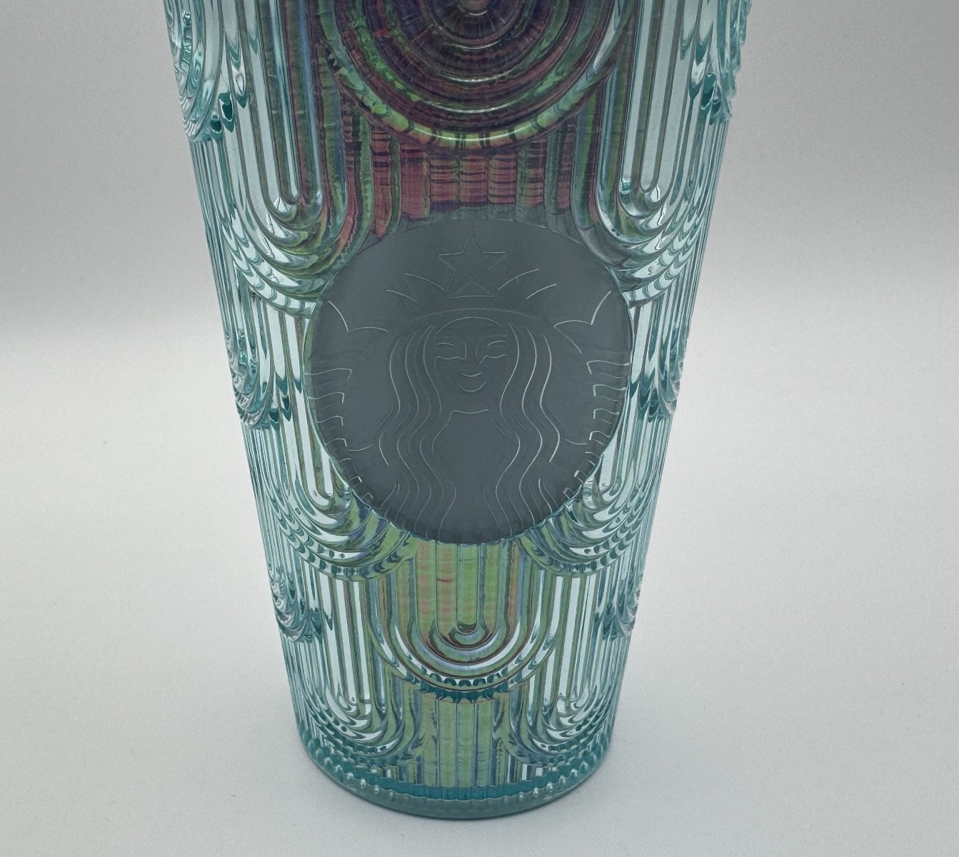 Starbucks 2022 Mermaid Iridescent Scale Wave Cup 16 oz Tumbler NEW Glitter Straw