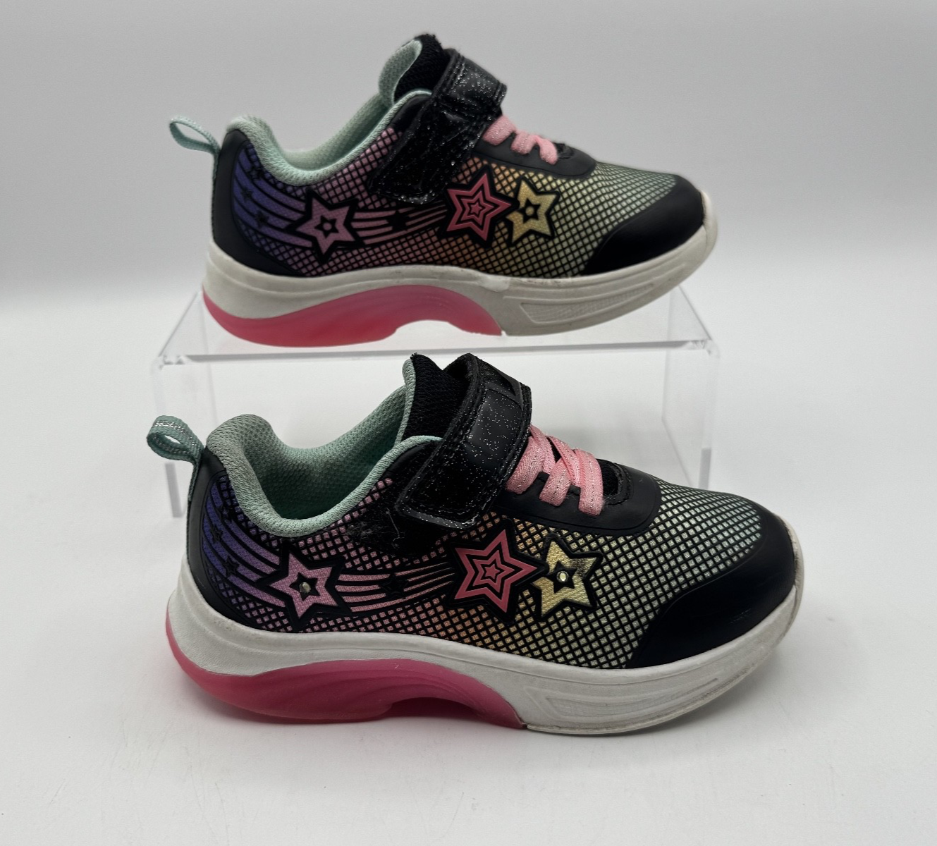 Athletic Works Toddler Girl Star Light Up Sneakers Size 9 with lights, Pre-owned