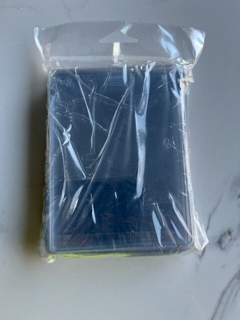Avery 74472 - Heavy-Duty Badge Holders Secure Top-  Vertical 4" x 3" 25pk SEALED