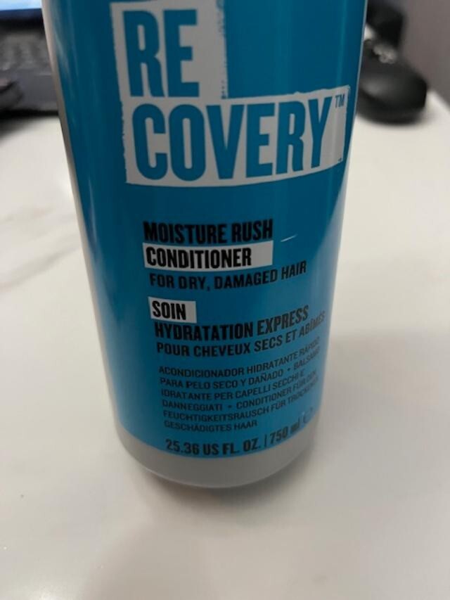 BED HEAD Tigi RECOVERY CONDITIONER, MOISTURE RUSH, for Damaged Hair 25.36 oz NEW