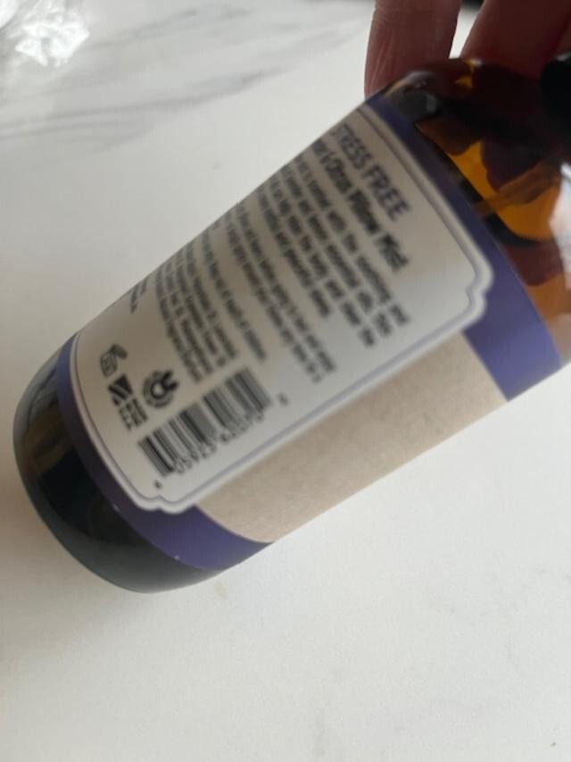 Nature Love Aromatherapy Pillow Mist Lavender & Citrus 4 oz Stress Free NO Cap