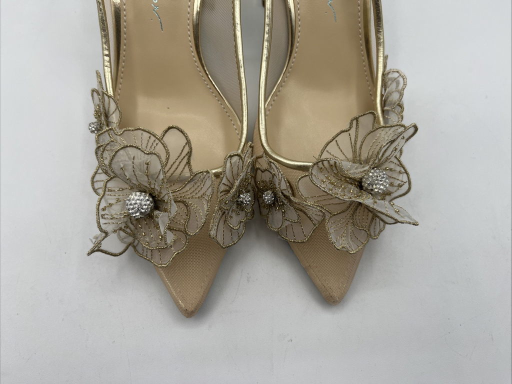 Betsey Johnson Women's Petra Flower Pump Sz 5 Slingback Pointed Toe Gold Sandal