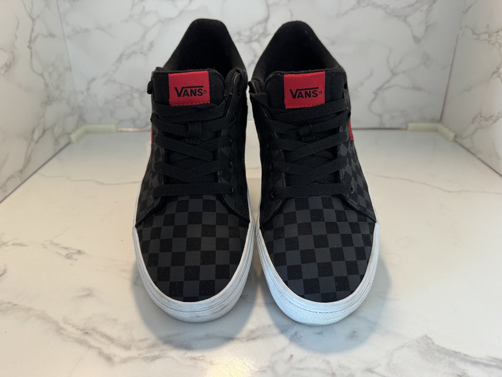 Van Seldan Black & Red Checkerboard Skateboard Shoes Size Youth 7, Pre-owned