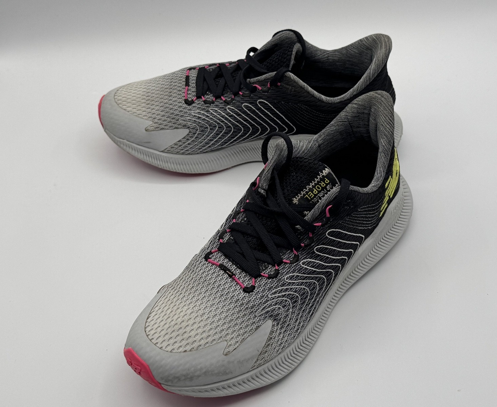 New Balance FuelCell Propel V1 Womens Running Shoes, Multicolor, 9.5, Pre-owned