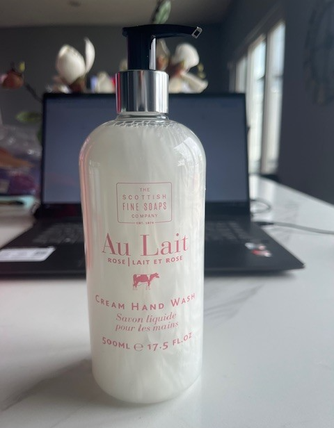 The Scottish Fine Soap Co. AU LAIT ROSE Cream Hand Wash 17.5 oz PUMP NEW