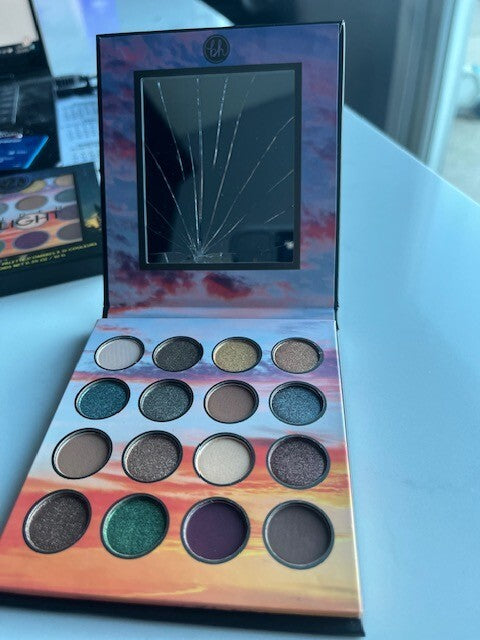 BH Cosmetics Golden Twilight 16 Color Eyeshadow Palette Makeup w/Brush, Read