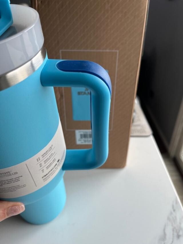 Stanley 40 fl oz Stainless Steel H2.0 Flowstate Quencher - Blue