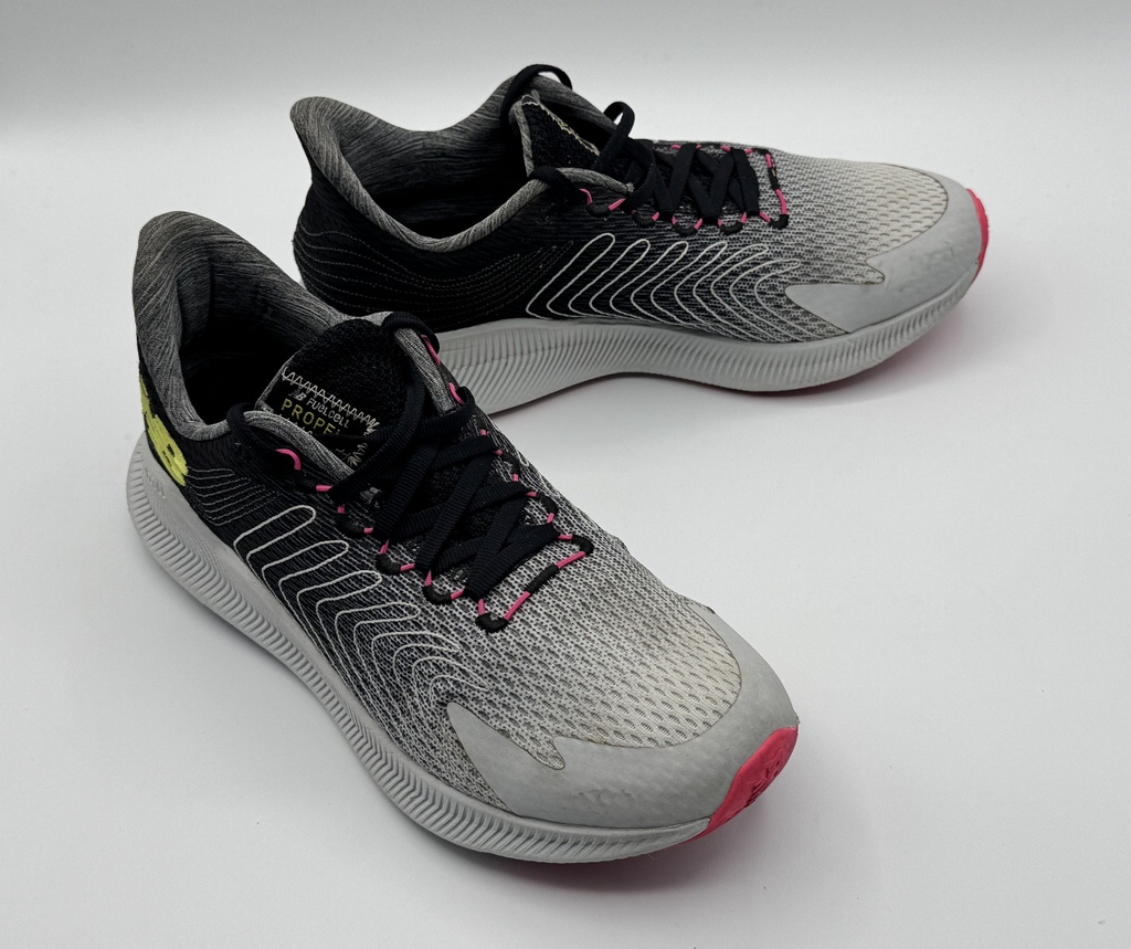 New Balance FuelCell Propel V1 Womens Running Shoes, Multicolor, 9.5, Pre-owned