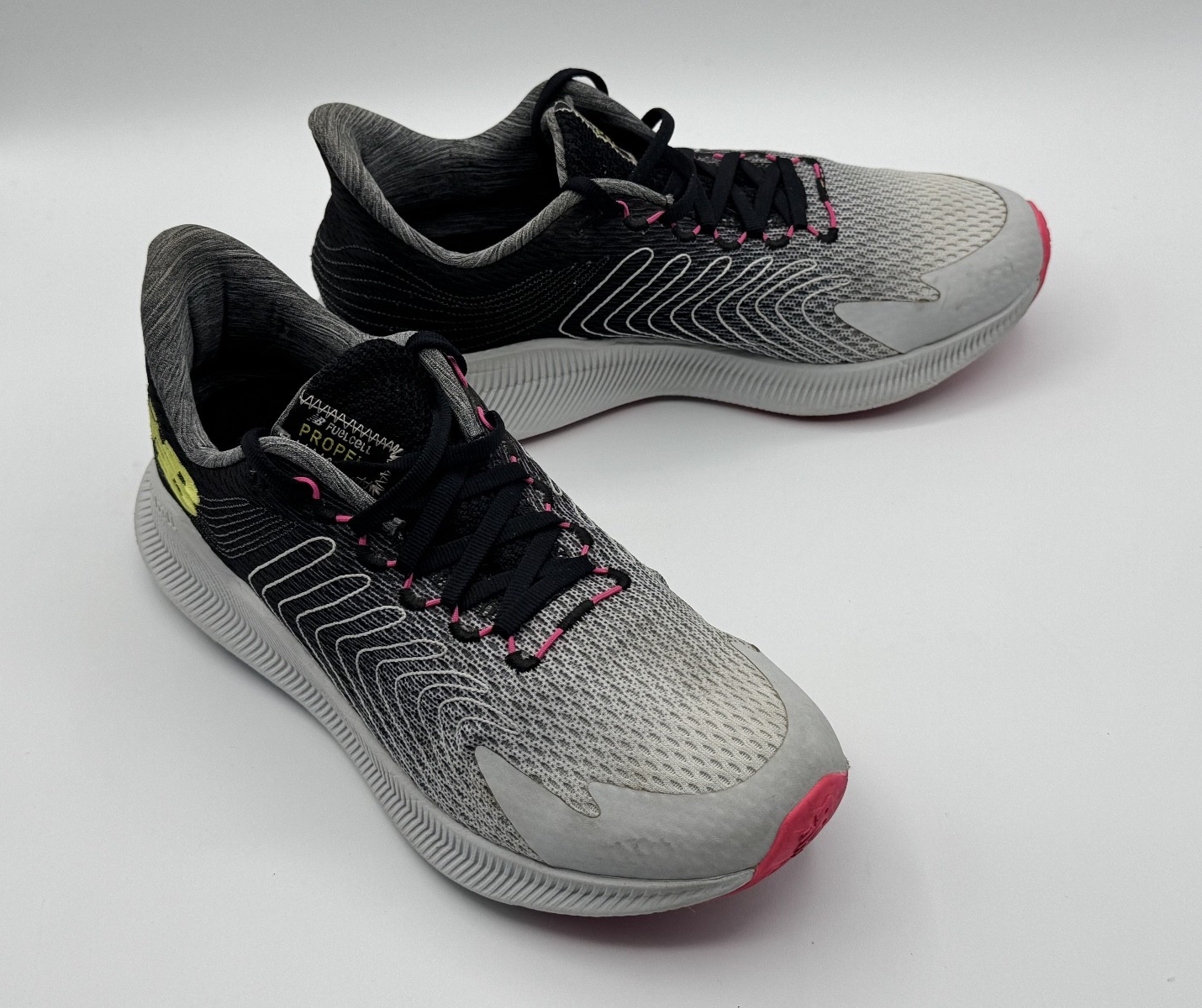 New Balance FuelCell Propel V1 Womens Running Shoes, Multicolor, 9.5, Pre-owned