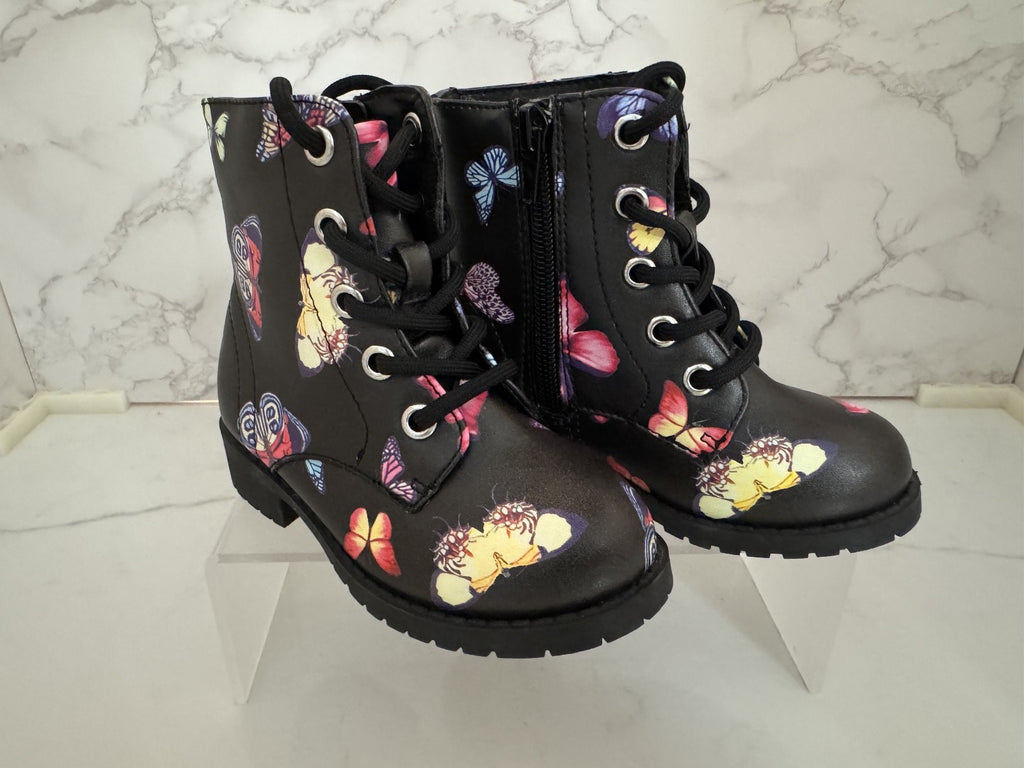 Steve Madden Girls Leather Butterfly Zip Up Boot, Winter 7T, Brand New, No Box