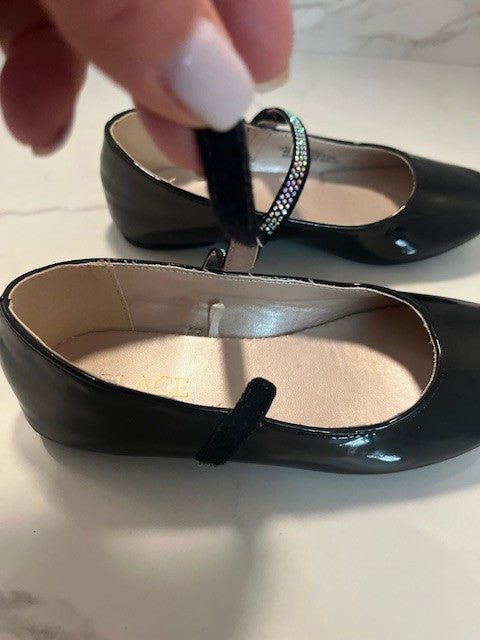 Children’s Place Girls Dress Jeweled Strap Patent Leather Shoes Size 12 Preowned