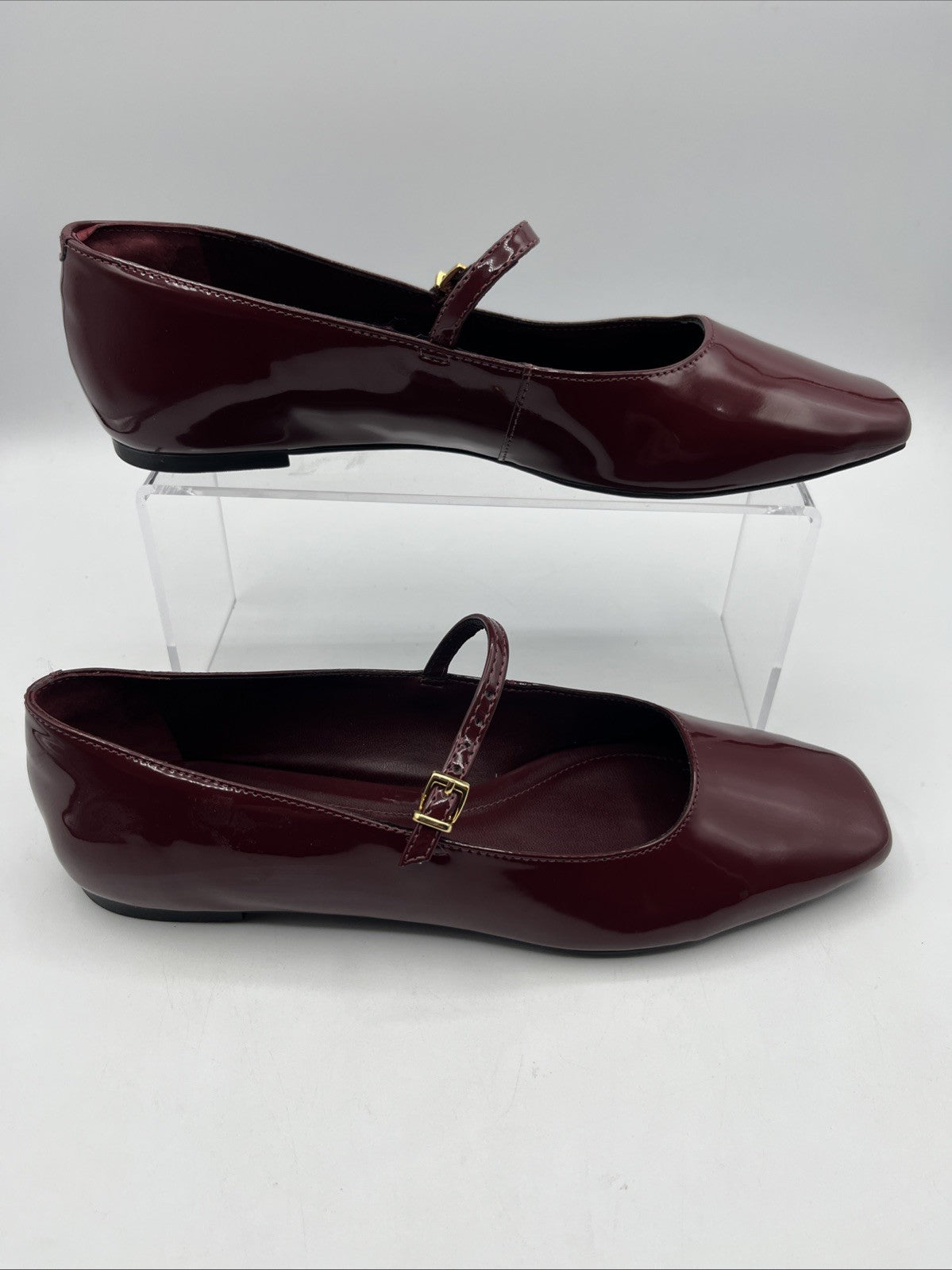 Arezzo Womens Tori Ballet RUBY Patent Leather Ballet Flats Sz. 7.5 w/Buckle, NIB