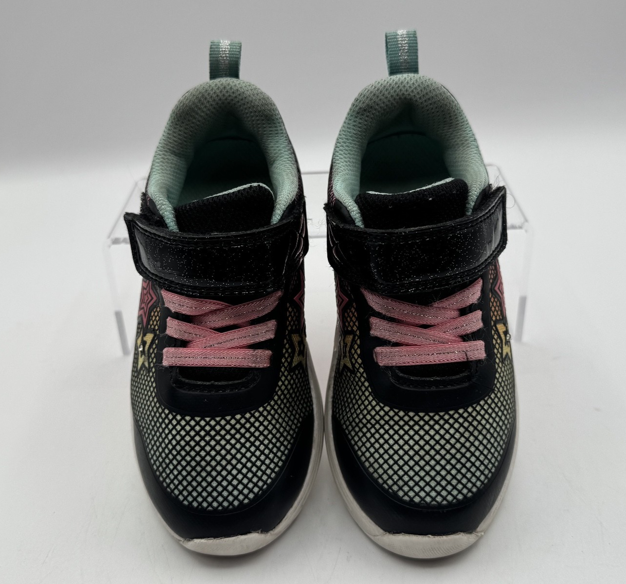 Athletic Works Toddler Girl Star Light Up Sneakers Size 9 with lights, Pre-owned