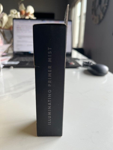 e.l.f. Cosmetics illuminating Primer Mist Clear, Smooth Makeup, Preps Skin NIB