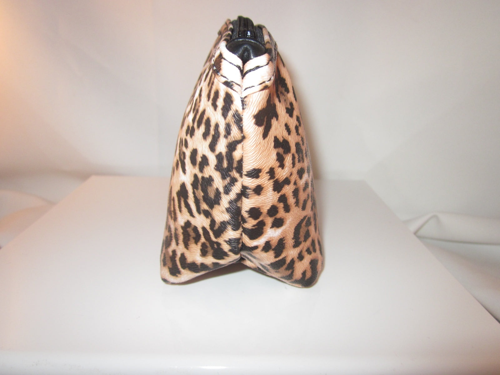 Luminess Air 11x7 Leopard Print Canvas Coated Pouch Makeup Foundation Travel bag