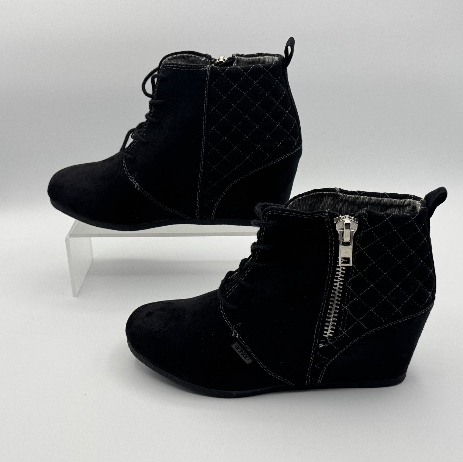 Bongo Shoes Women's Size 8M Black Kedzie Suede Wedge Ankle Bootie Zipper Pre-own