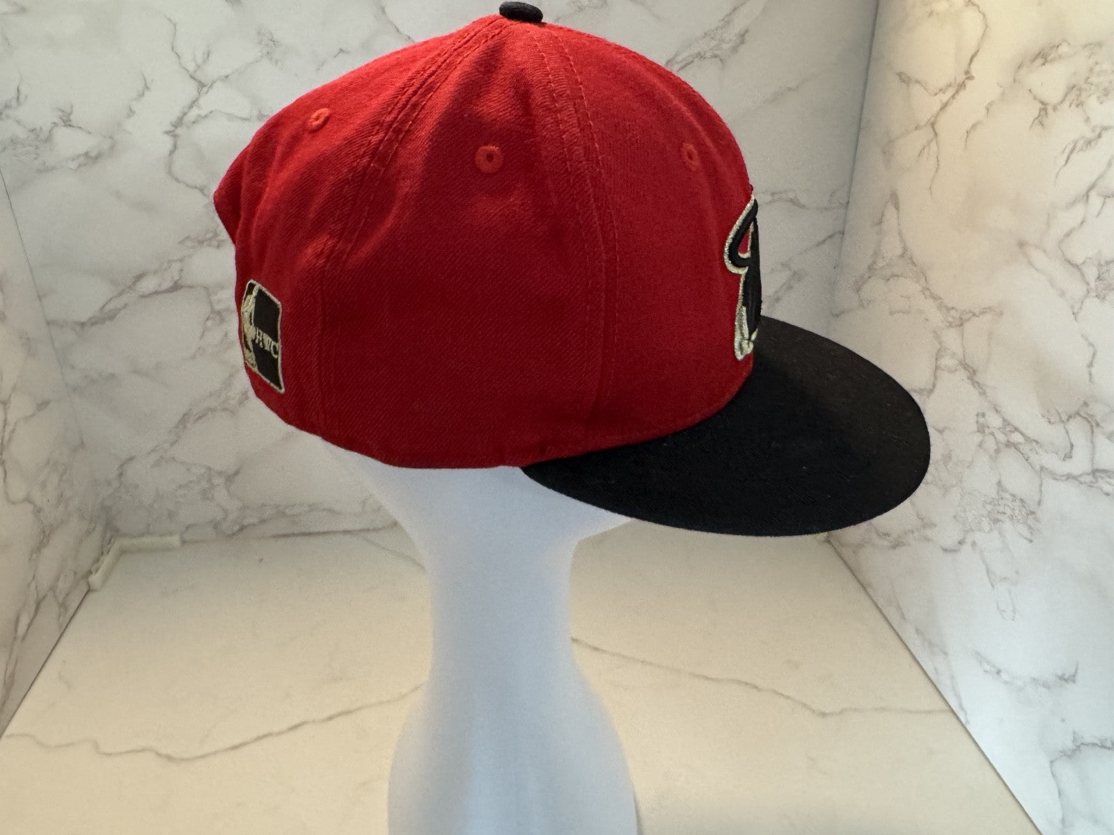 Miami Heat NBA Mitchell & Ness Hardwood Classics Snapback Hat, Gold, Black, Red