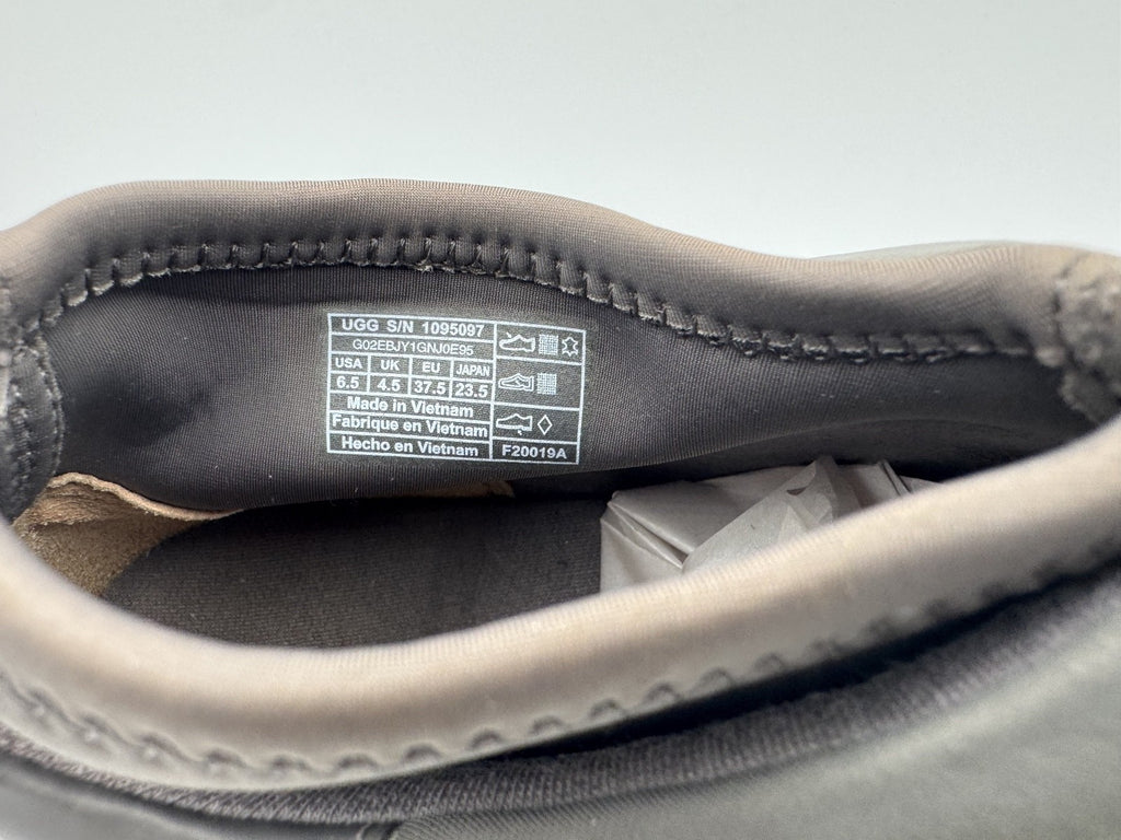 UGG Women's Neutra Slip on Sneaker Size 6.5 Charcoal Gray, Pre-owned, Excellent