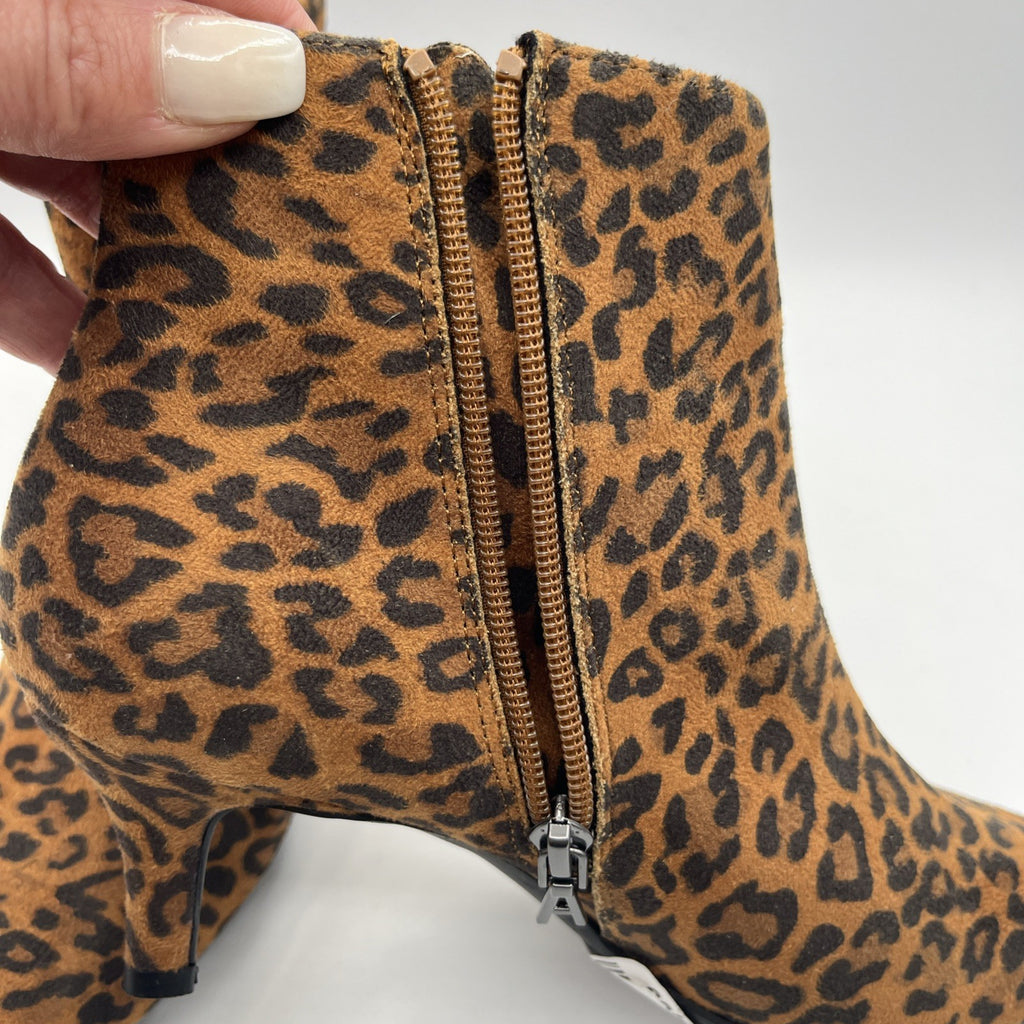 Aerosoles EDITH Leopard Print Zip Pointed Toe Ankle Fax Suede Heel Boot Sz.8 New