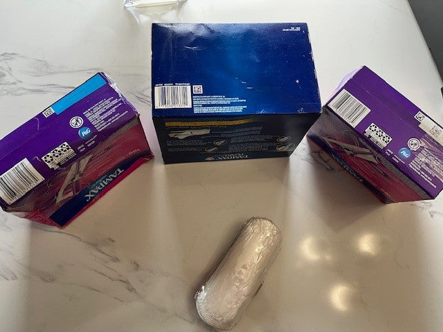 Tampax Pearl Regular Absorbency Tampons Unscented 62 CT, 2 bx RADIANT, 13 LINERS