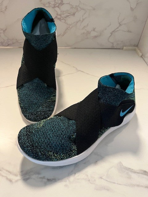 Nike Free Run Motion Flyknit Chlorine Blue Volt Me size 8.5 Pre-owned, Excellent