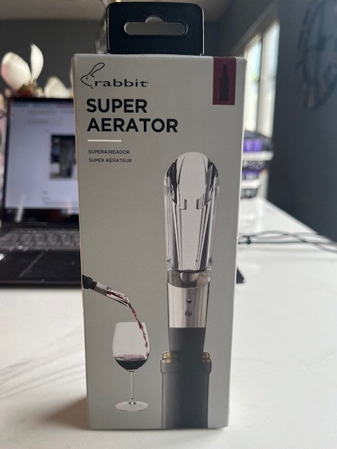 Rabbit Wine Bottle Super Aerator & Wine Pourer, improves Flavor, Dripless ~ NIB