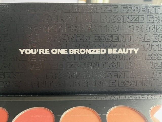 BH Cosmetics Essential 10 Color Bronzer/Blush  Contour  Palette w/Brush NEW