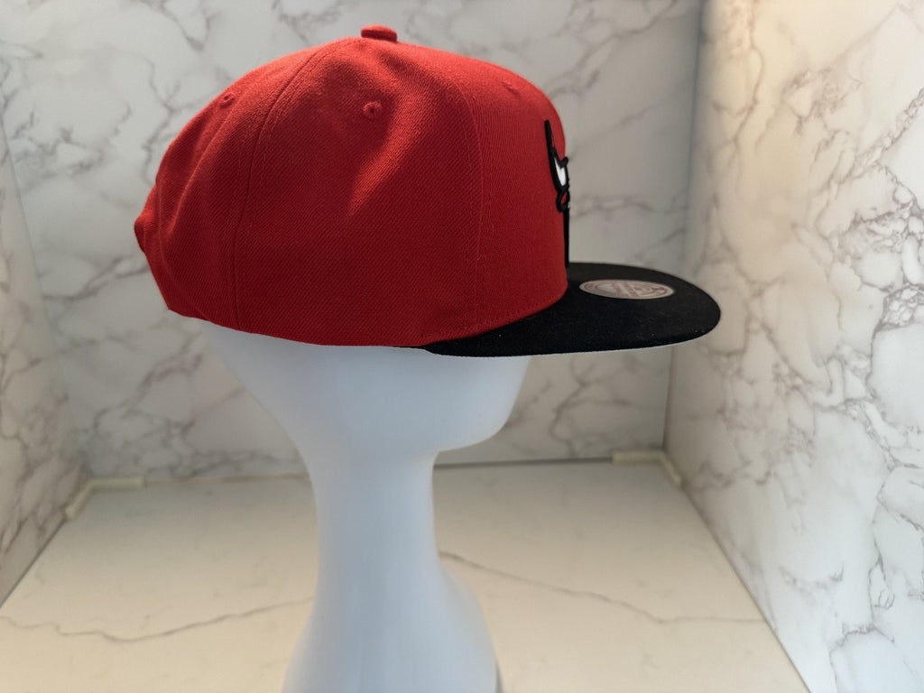 Chicago Bulls Mitchell & Ness, NBA, Original Fit Snapback, Red & Black - NEW
